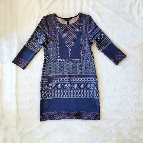 Like New BCBGMAXAZRIA Blue Purple Mini Dress Geo Print Long Sleeve Size Small - Picture 4 of 10